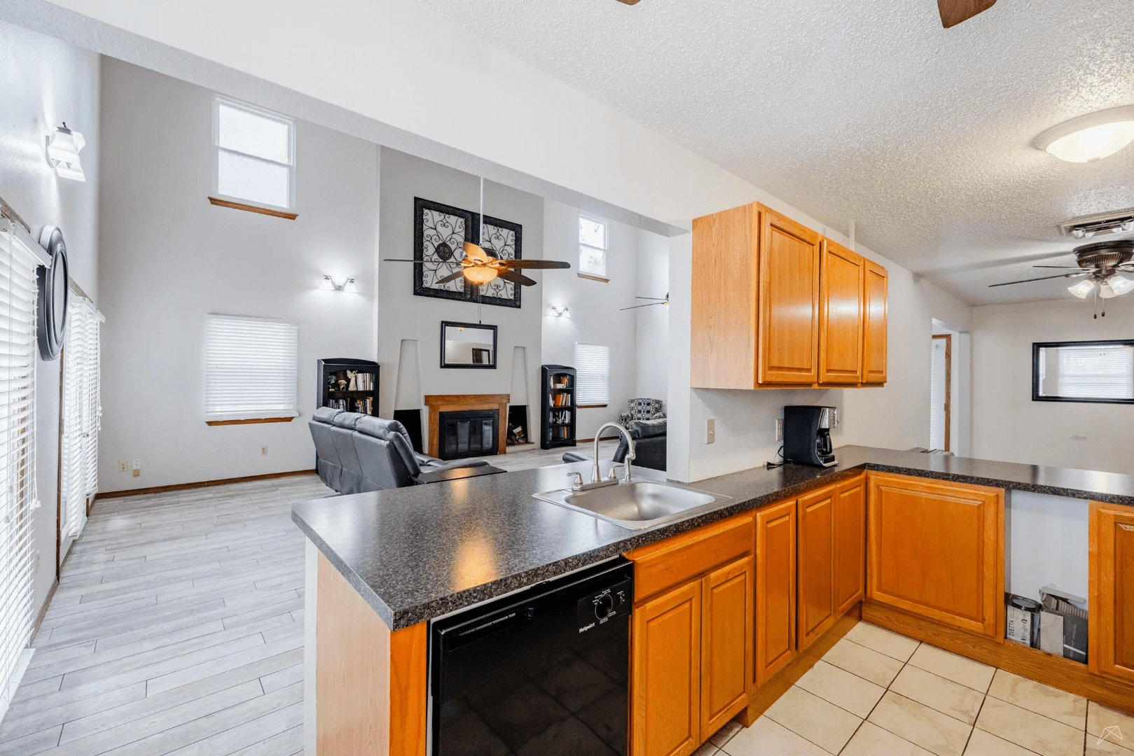 Wichita Apartment: 100 South Ridge Road