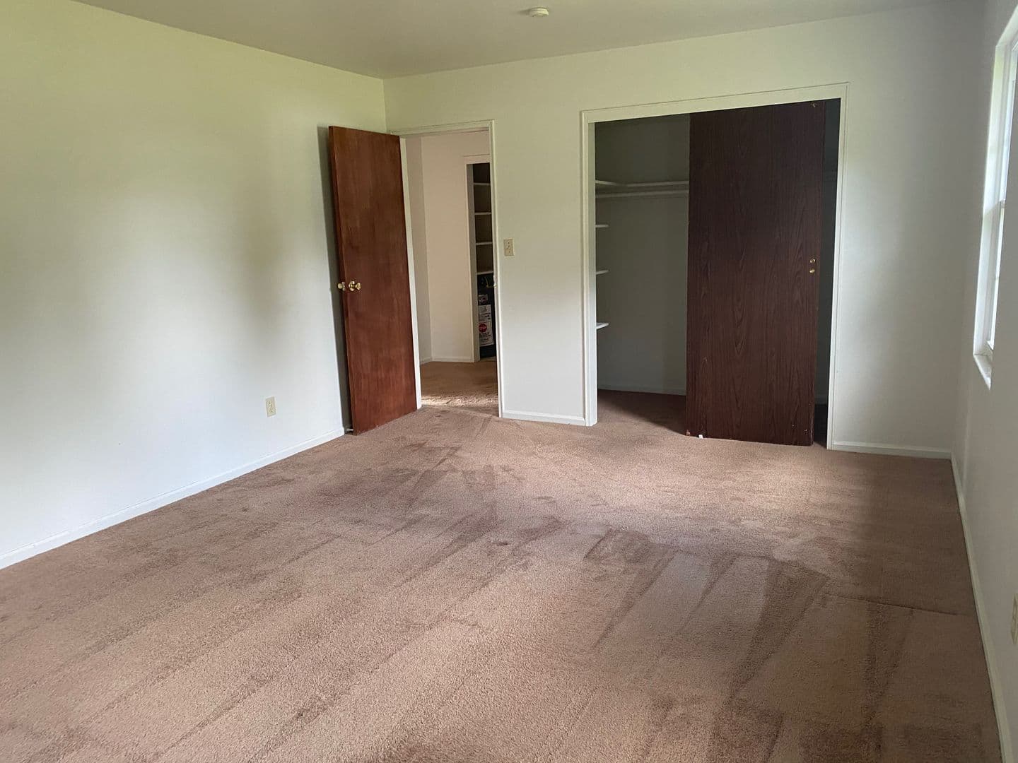 Kutztown Apartment: 40-80 S Elm Street