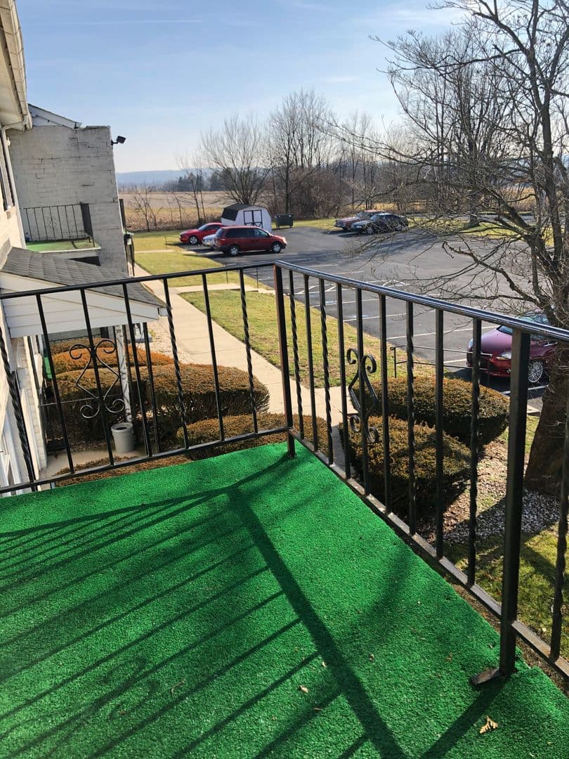 Kutztown Apartment: 40-80 S Elm Street