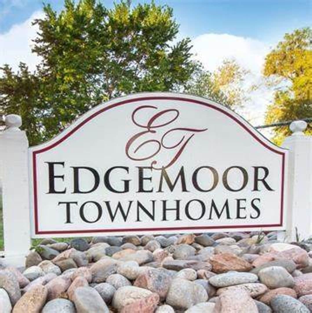 Wichita Townhome: 5523 Plaza Lane