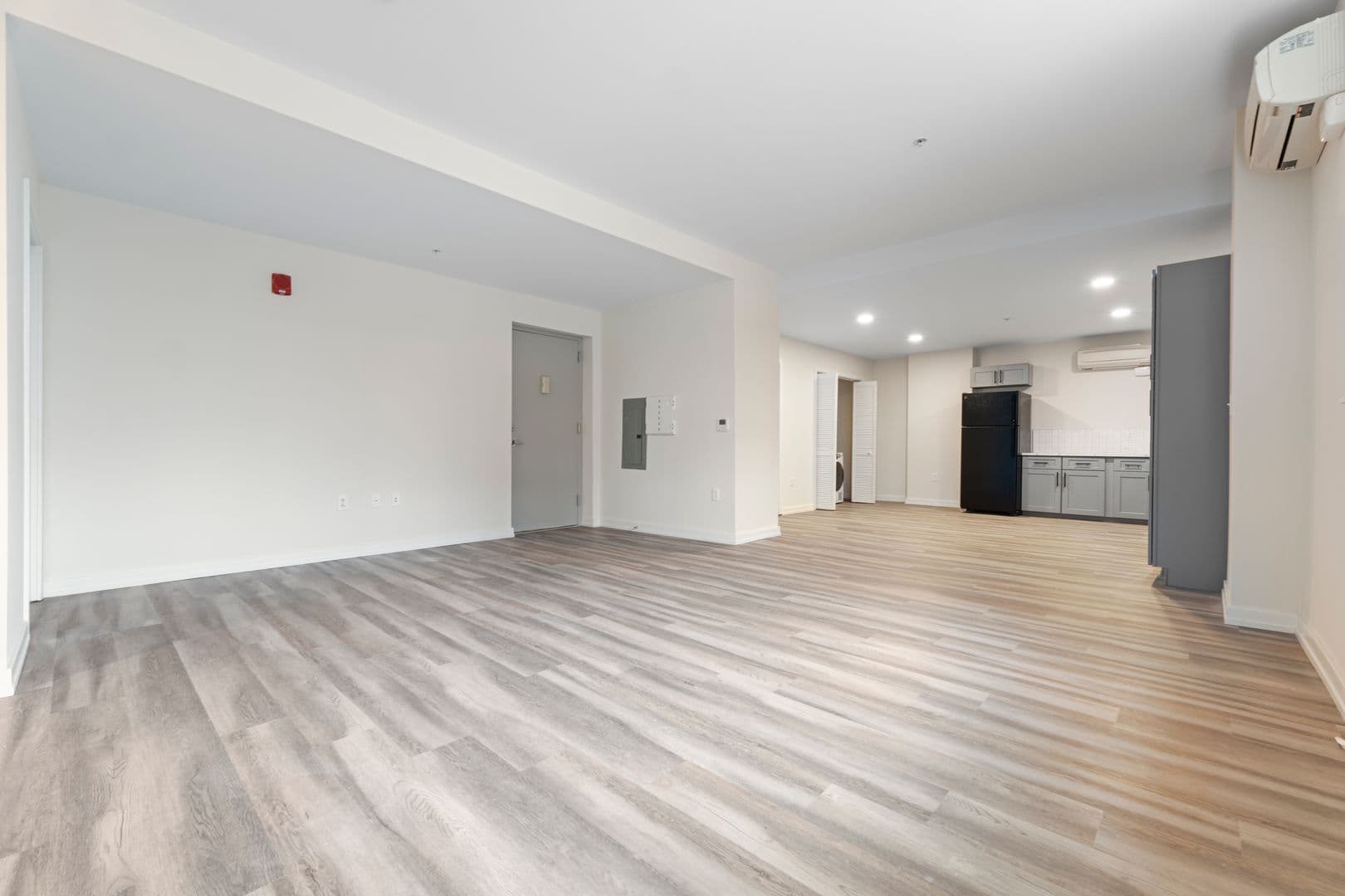 Hazleton Apartment: 145 West Broad Street
