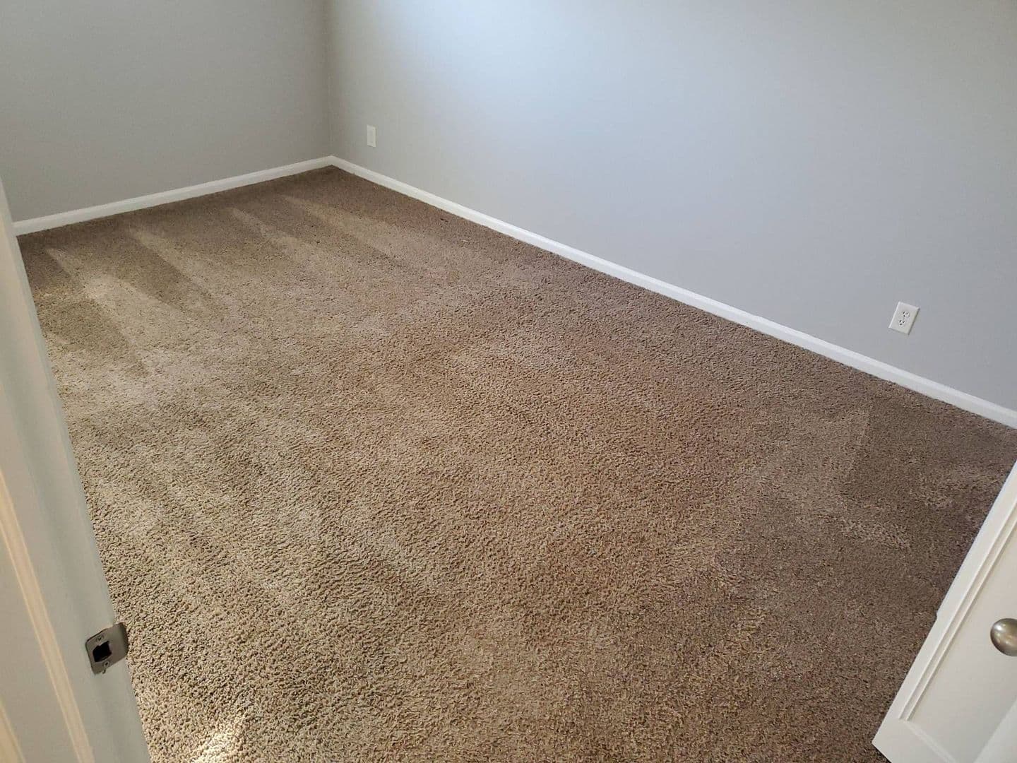 Wichita Apartment: 7826 E. Douglas Ave.