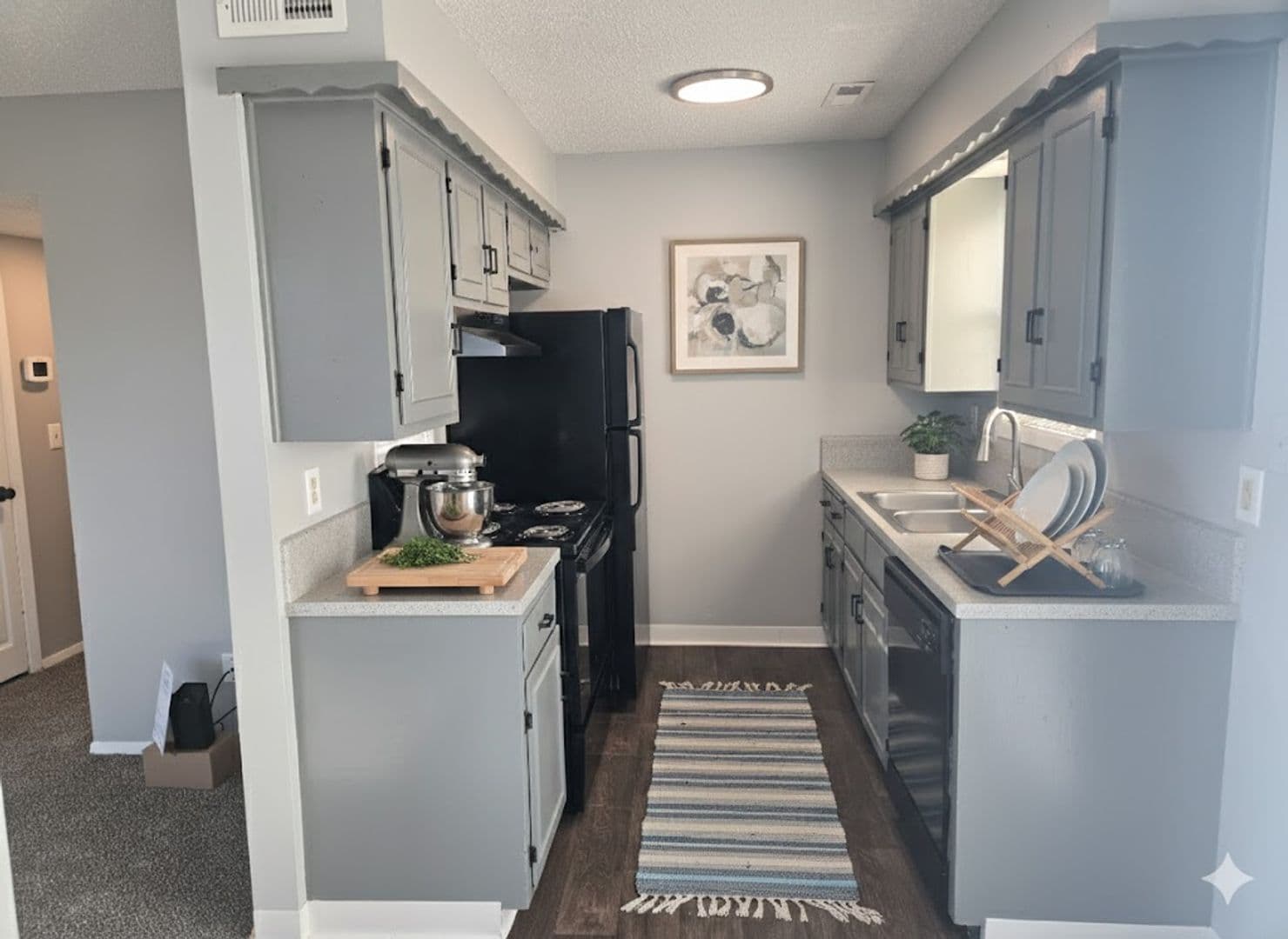 Wichita Apartment: 2919 S. George Washington Blvd