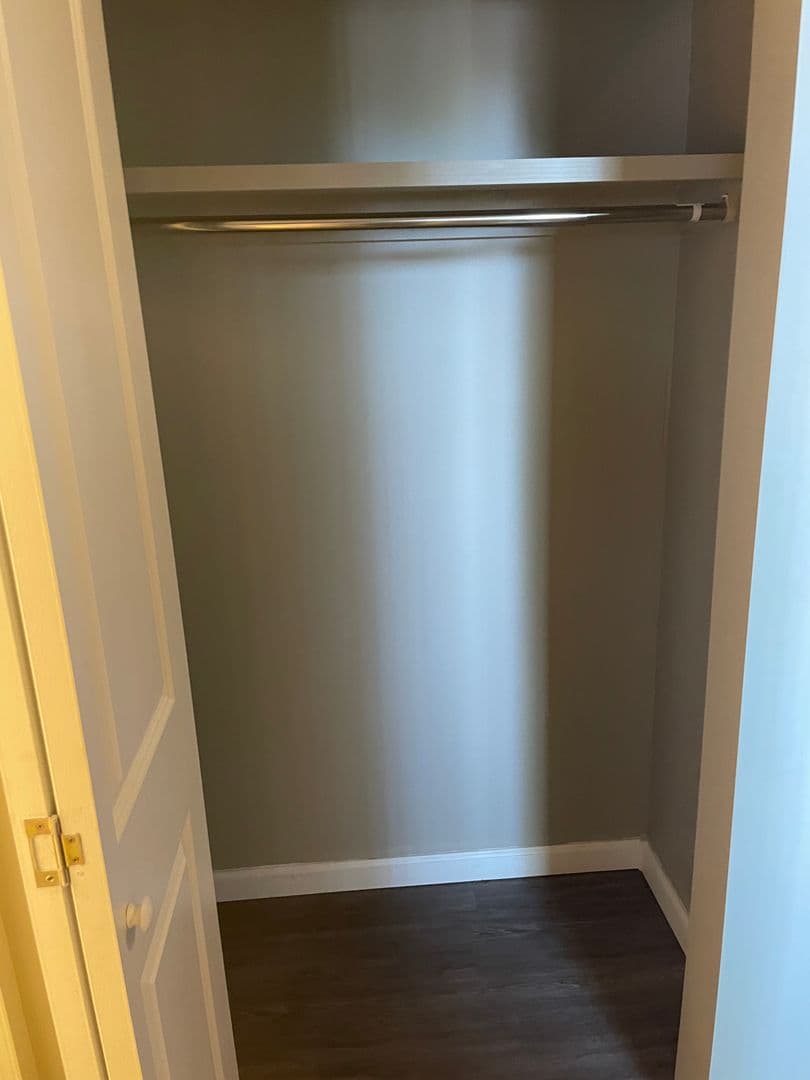 Wichita Apartment: 519 W. 27th St. South