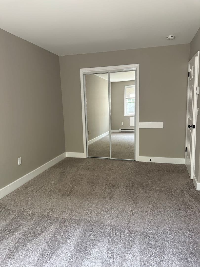 Easton Apartment: 600 Canal Street