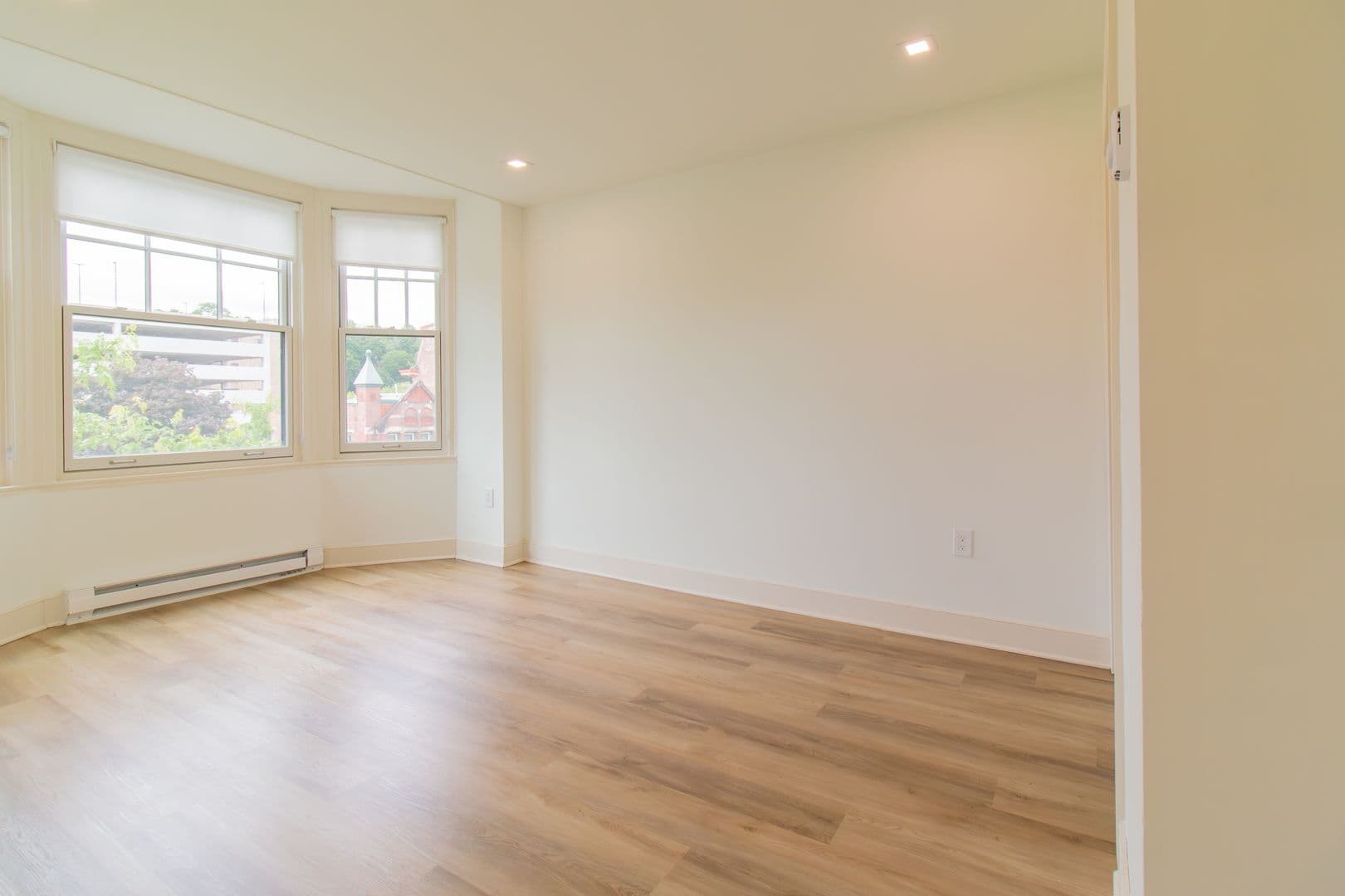 Easton Apartment: 5 N 3rd Street