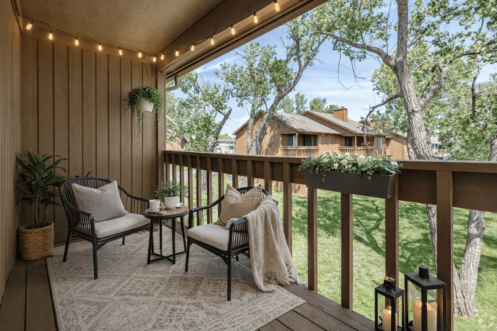 Wichita Apartment: 6747 W Par Ln