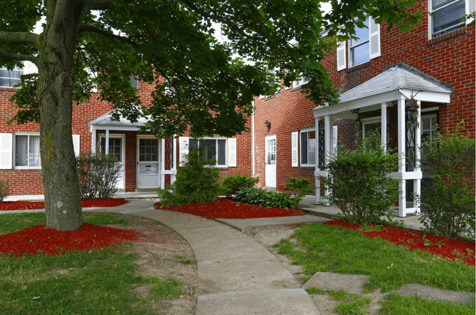 Pittsburgh Apartment: 1526 Parkline Drive