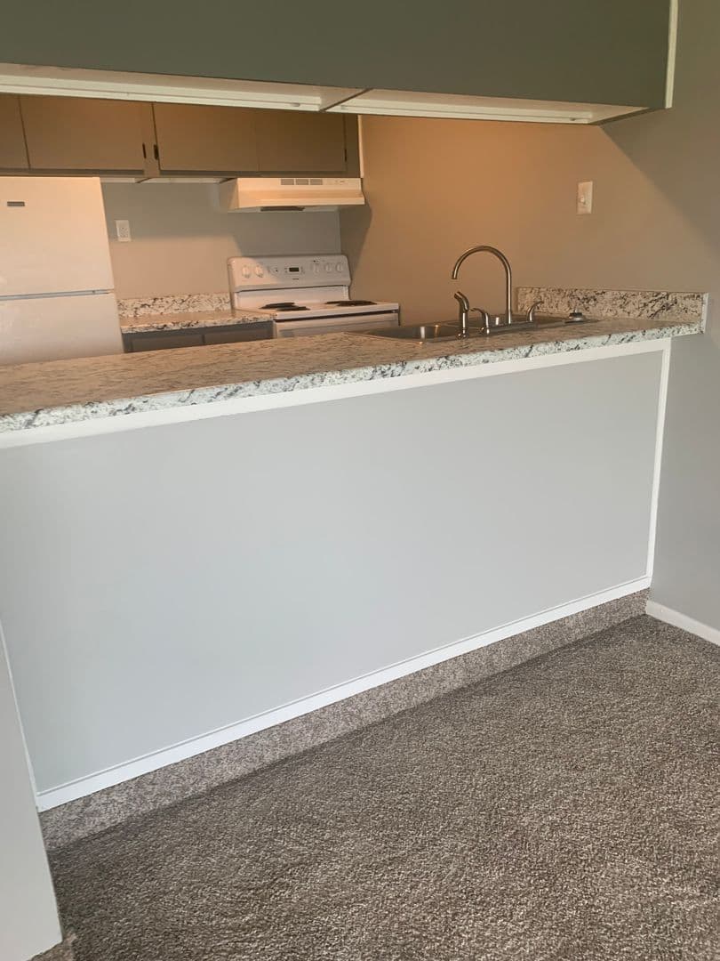 Wichita Apartment: 519 W. 27th St. South