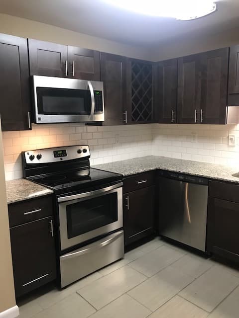 Freemansburg Apartment: 321 Monroe Street