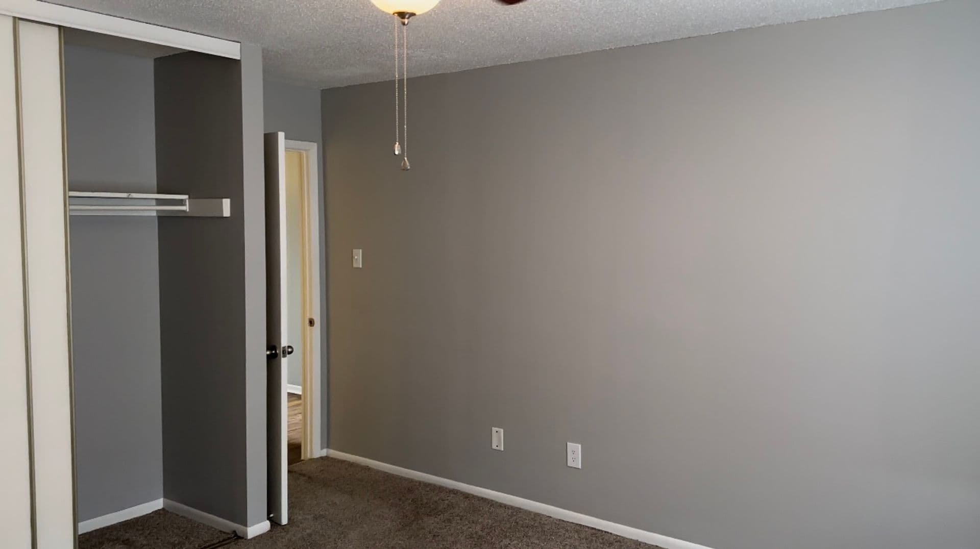Wichita Apartment: 519 W. 27th St. South