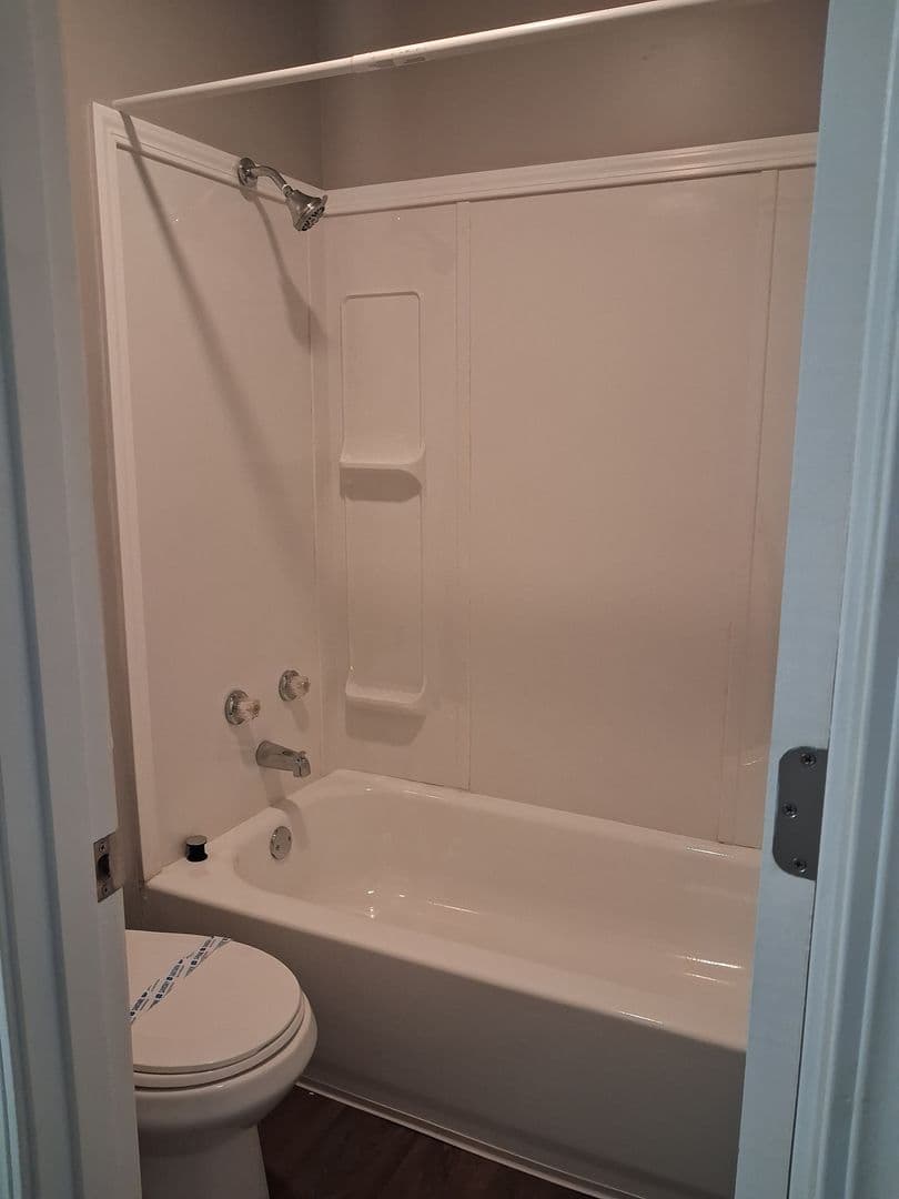 Wichita Apartment: 519 W. 27th St. South