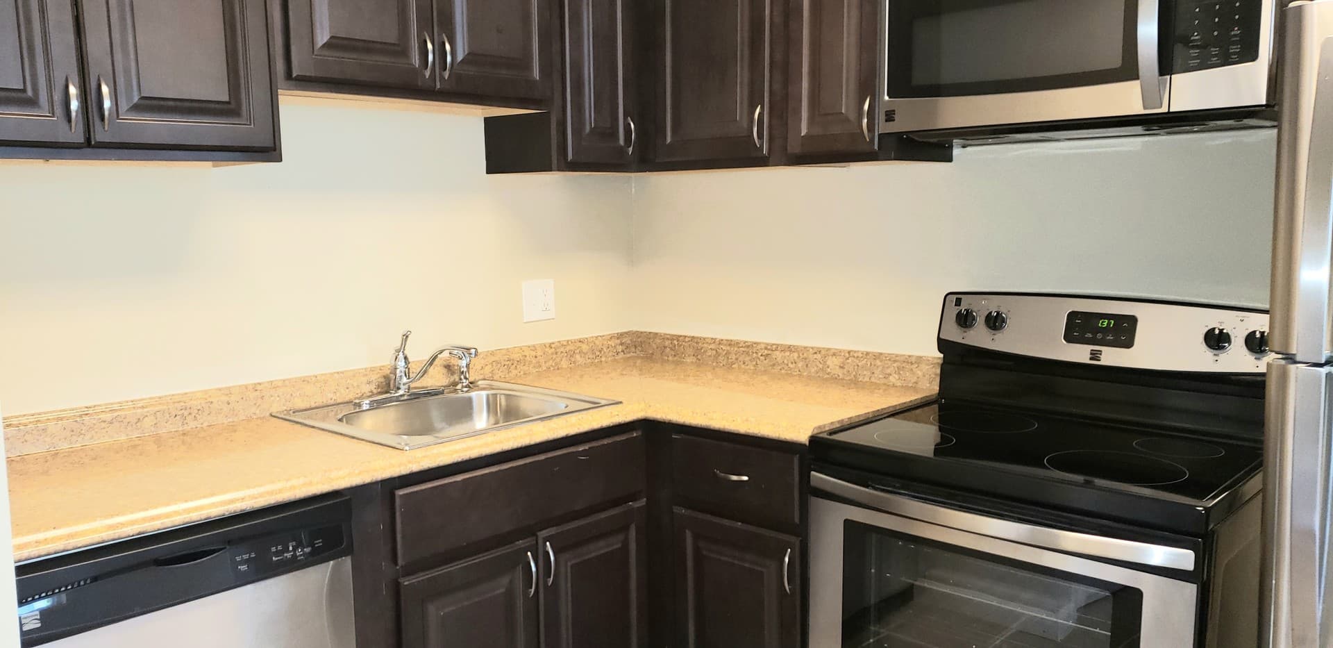 Easton Apartment: 5 N 3rd Street