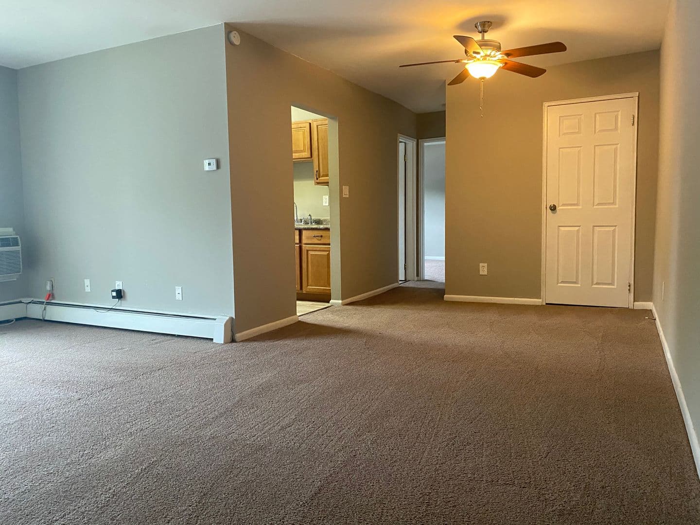 Topton Apartment: 125-135 W Palm/Franklin Street