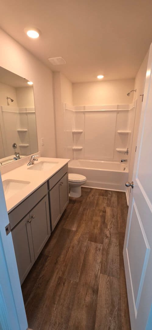 Angier House: 39 Virgo Dr