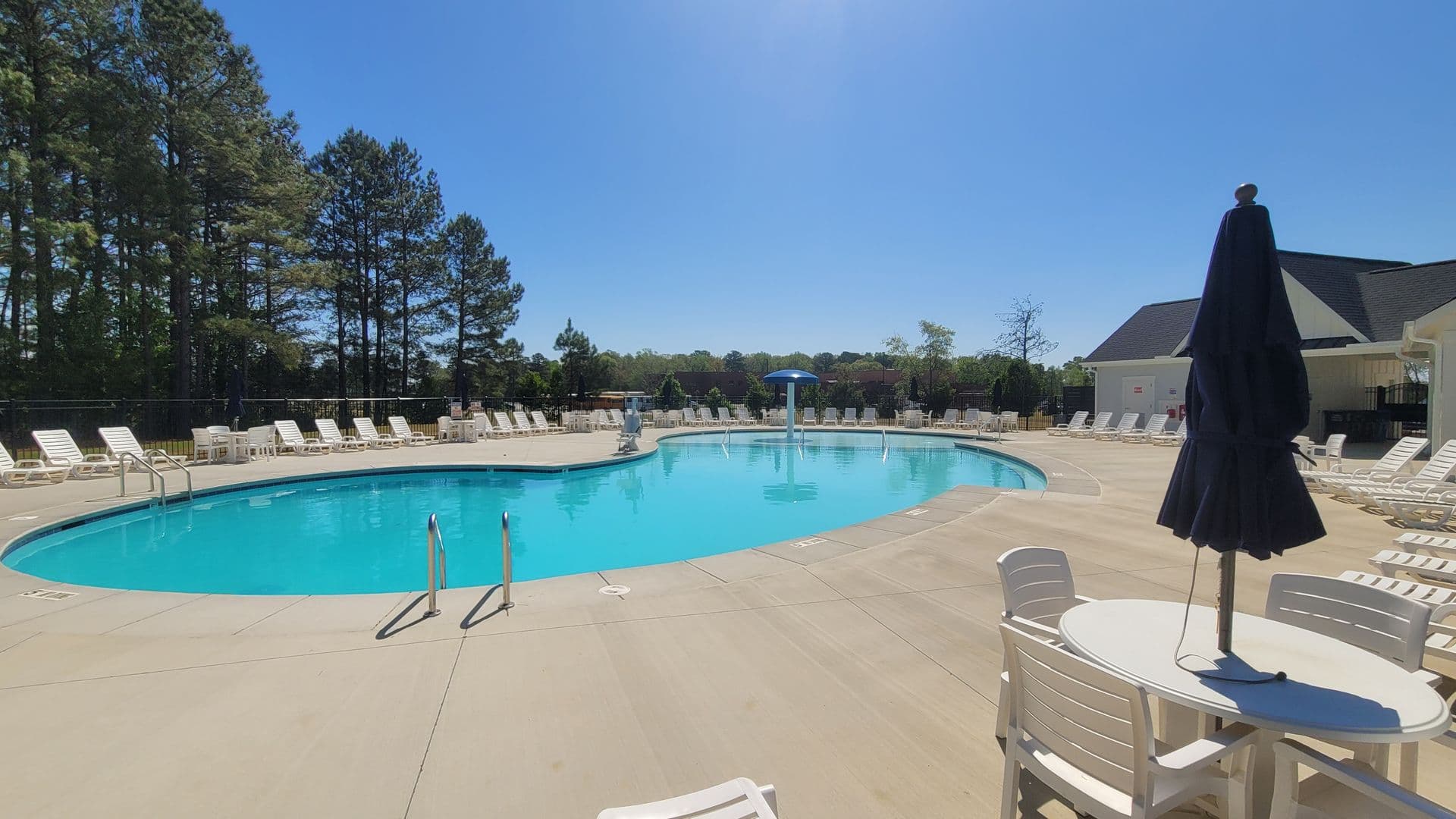 Angier House: 39 Virgo Dr