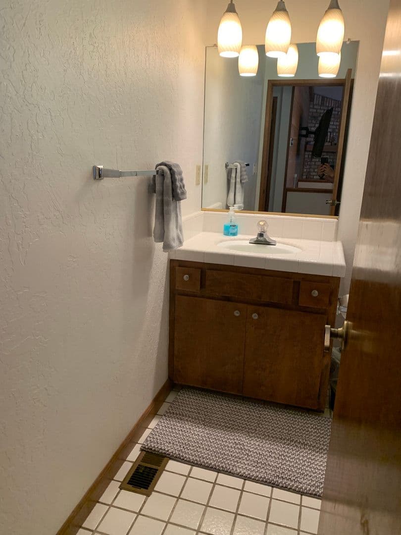 Oroville House: 6309 Jack Hill Drive