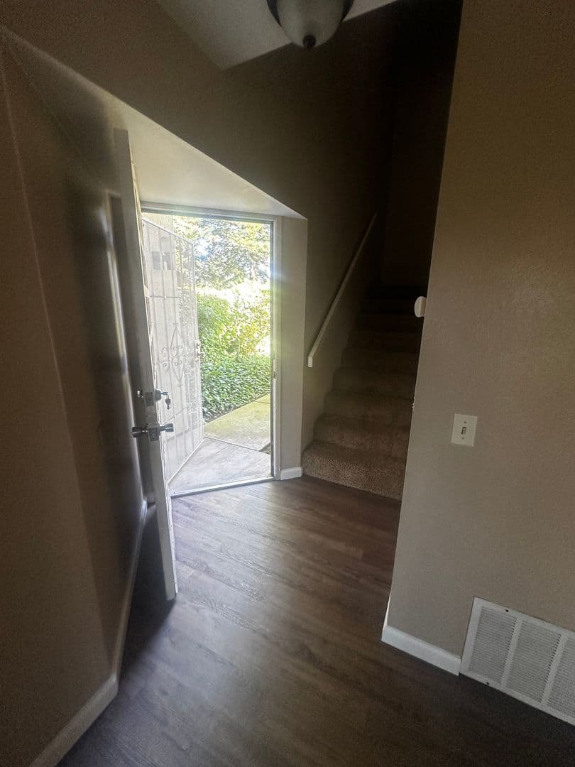 Chico Apartment: 2769 White Ave.