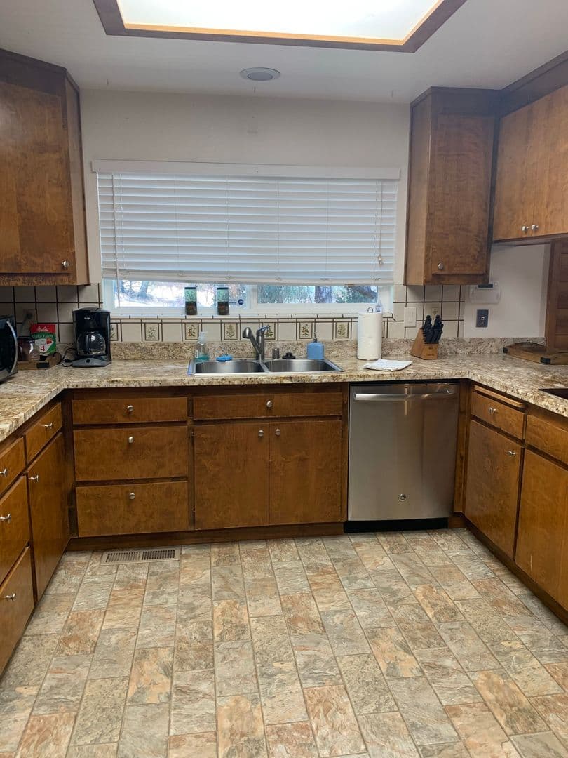 Oroville House: 6309 Jack Hill Drive