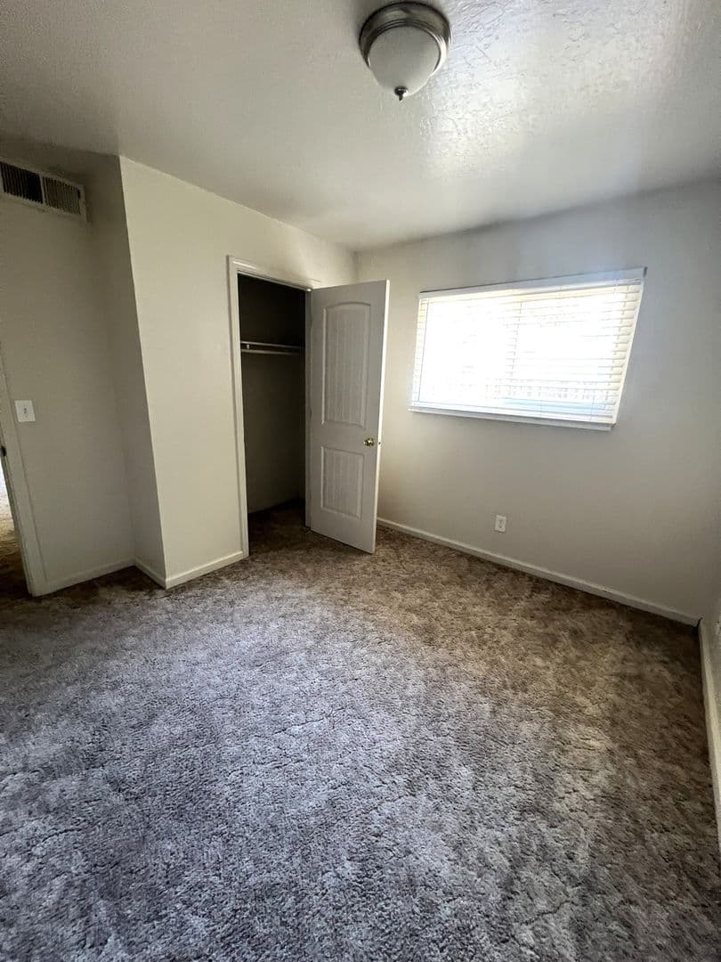 Chico Apartment: 1143 W 1st St