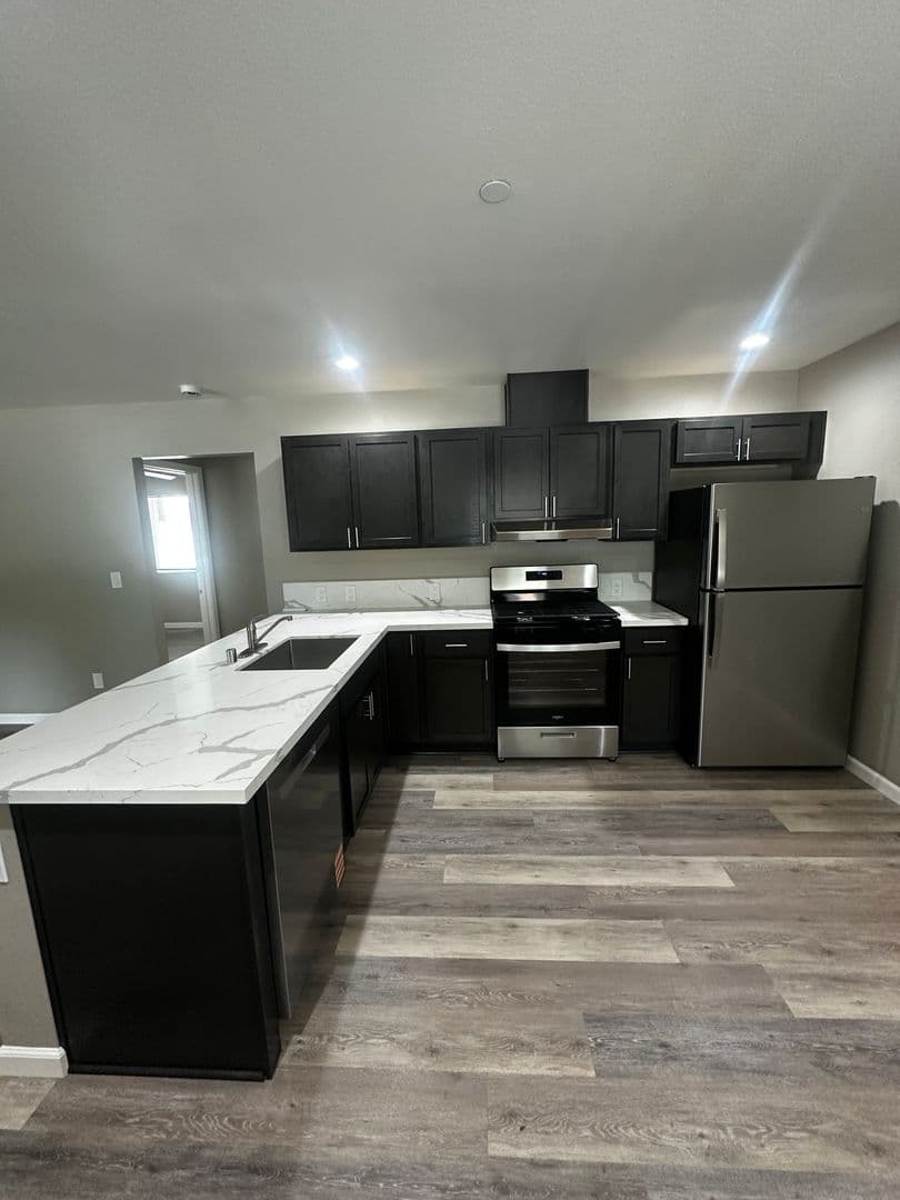Chico Apartment: 2110 Iroquois