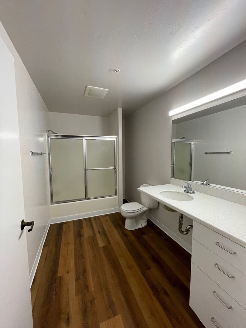 San Diego Apartment: 1041-1045 6th Ave.
