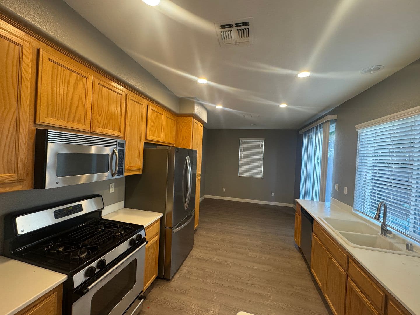 Rocklin House: 5629 Daffodil Circle