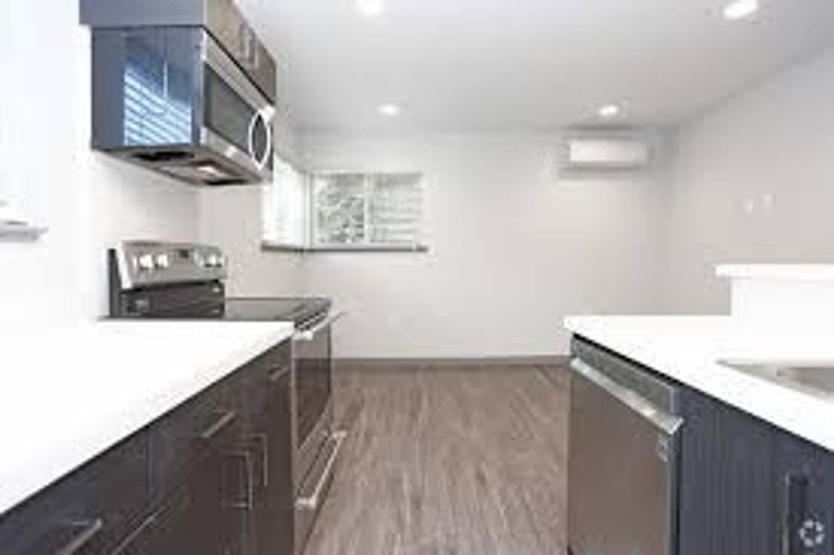 Sacramento Apartment: 1317 F Street