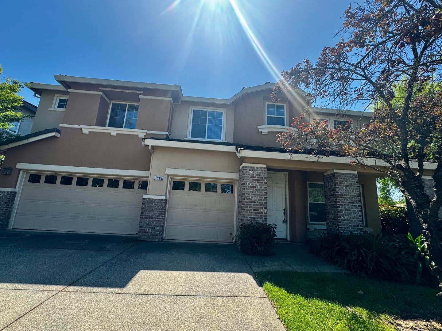 El Dorado Hills House: 1902 Foster Way