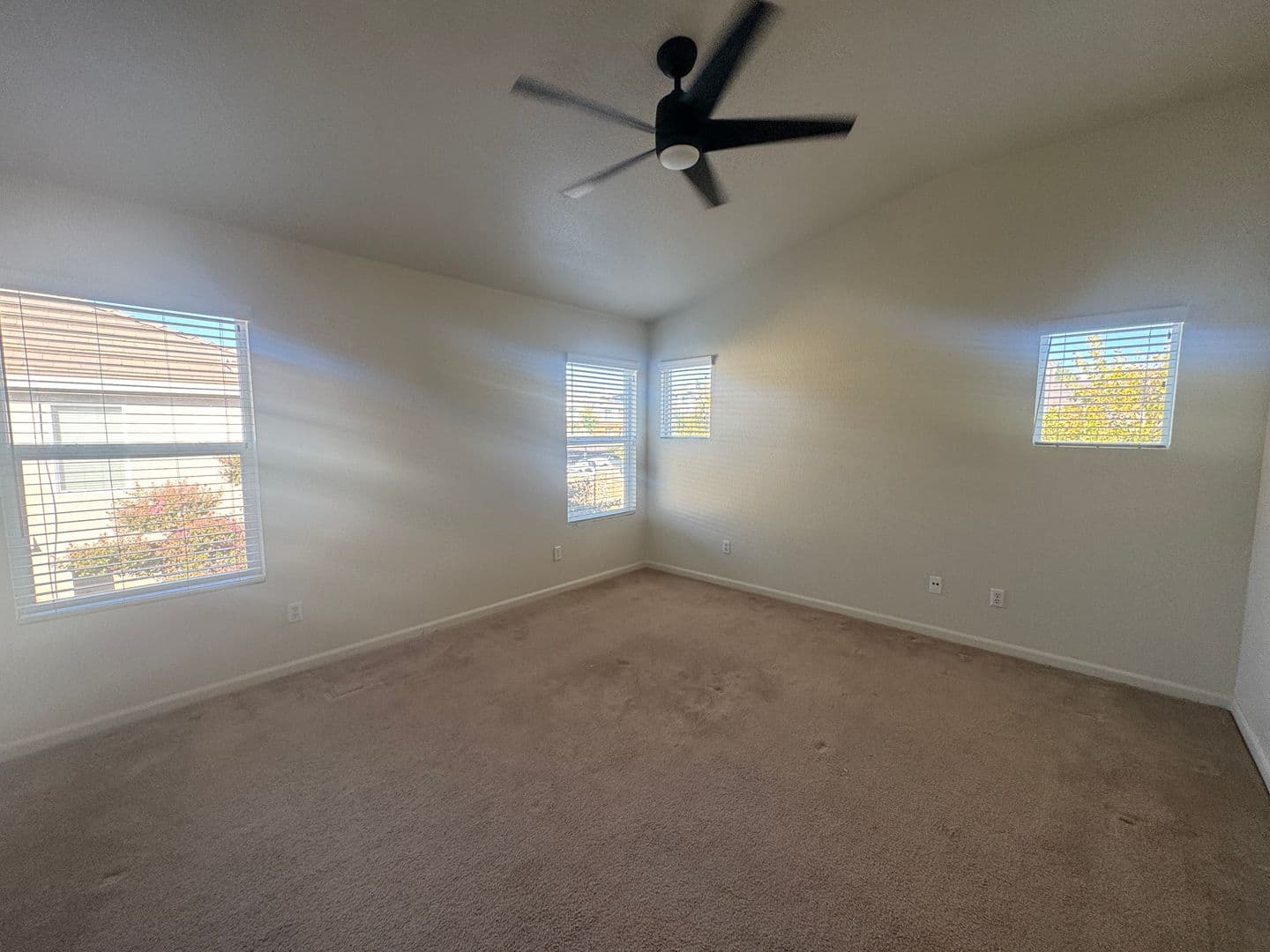 Rocklin House: 5629 Daffodil Circle