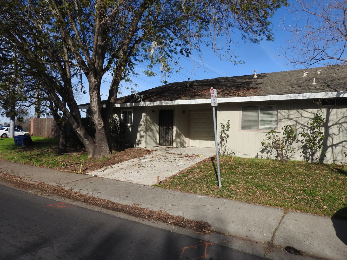 Sacramento Apartment: Eckert - Ehrhardt Duplex