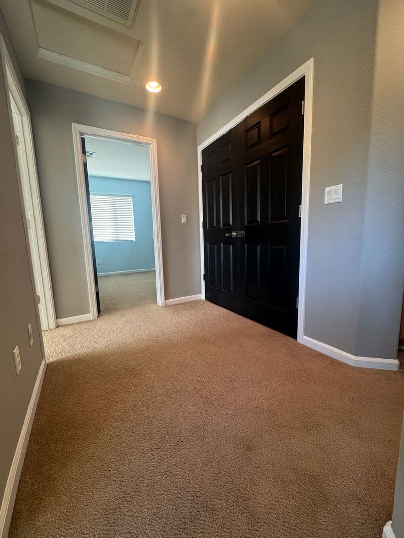 Rocklin House: 5629 Daffodil Circle