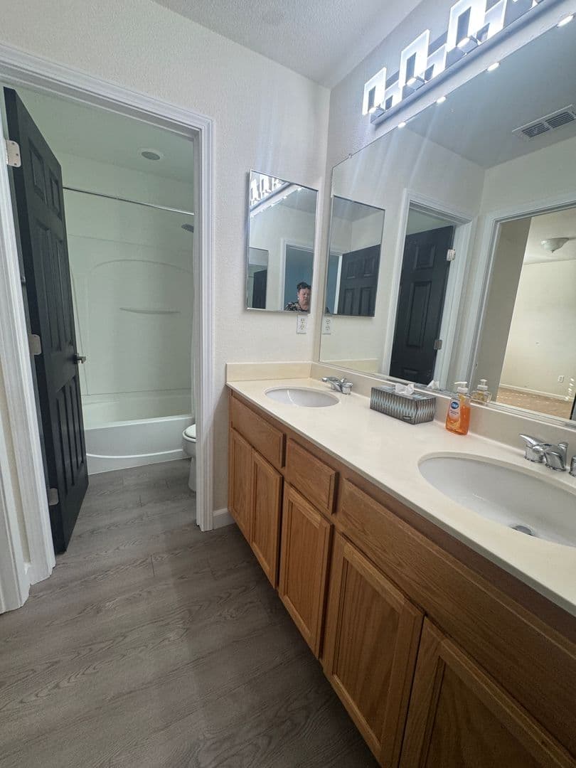 Rocklin House: 5629 Daffodil Circle