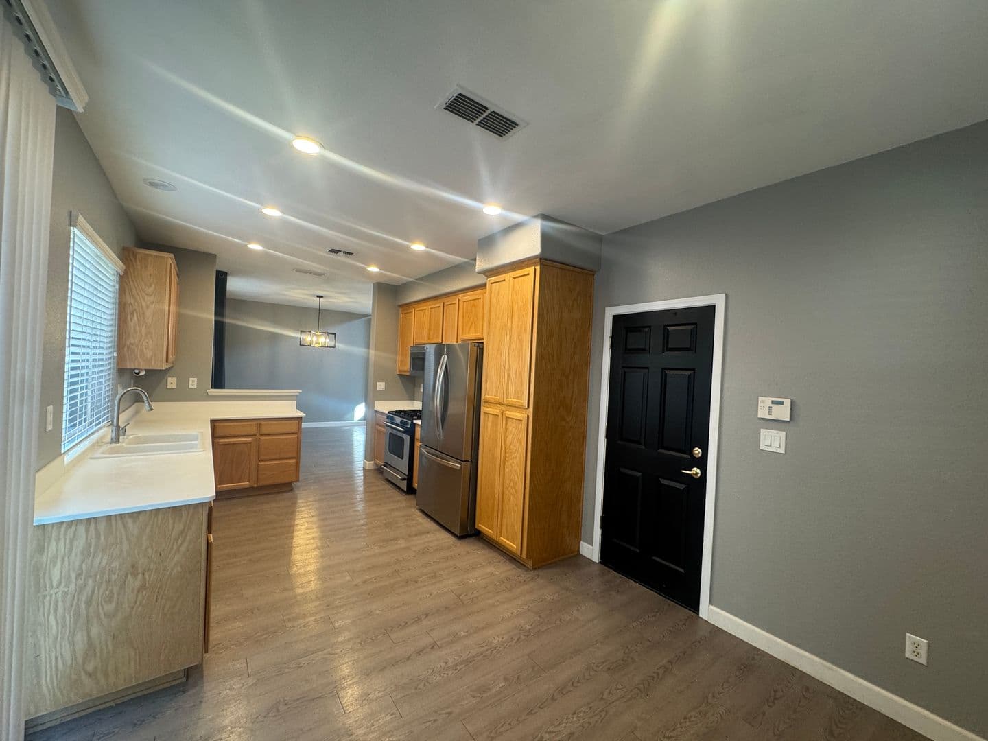 Rocklin House: 5629 Daffodil Circle