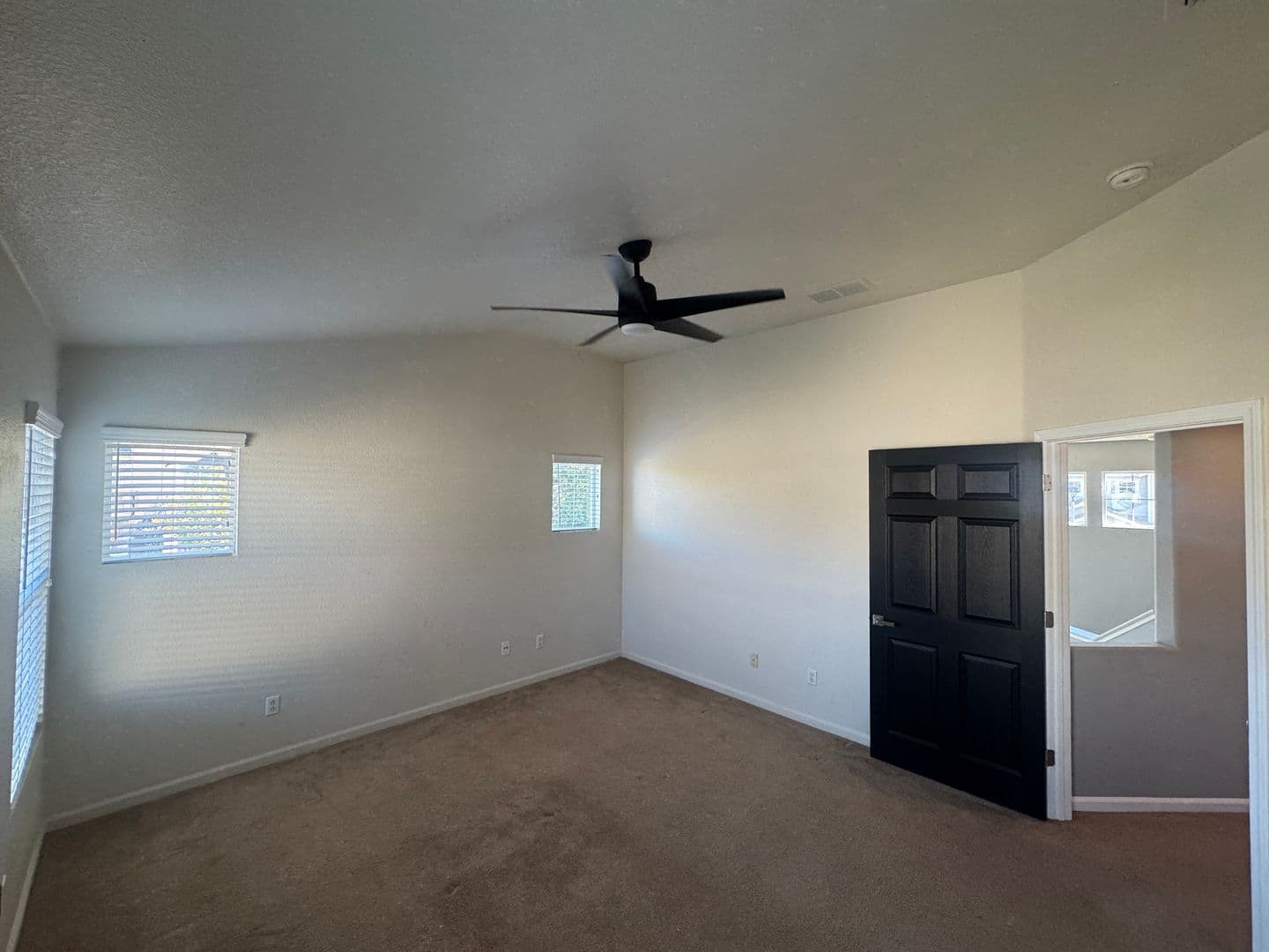 Rocklin House: 5629 Daffodil Circle