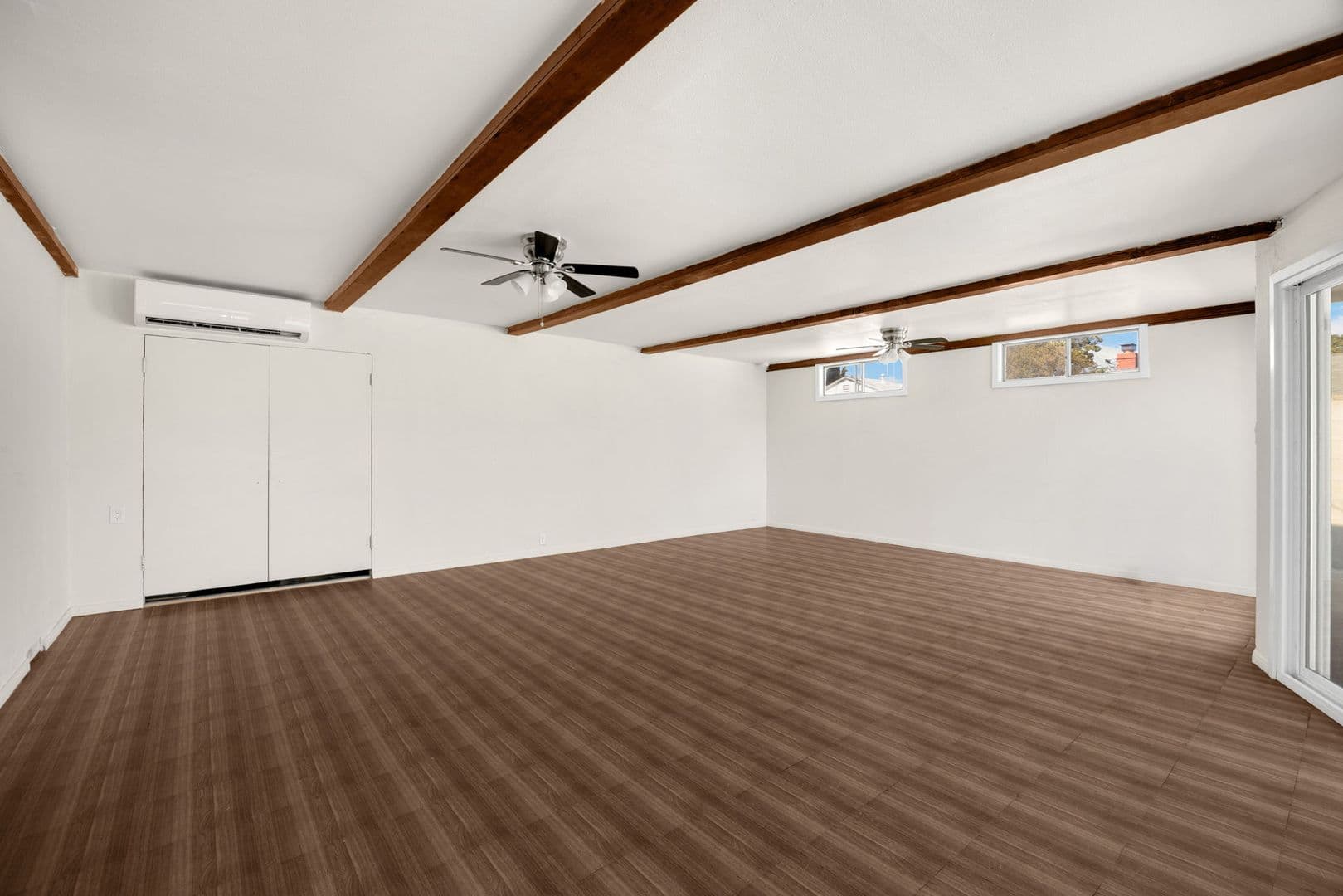 Fullerton House: 1201 West Baker Avenue