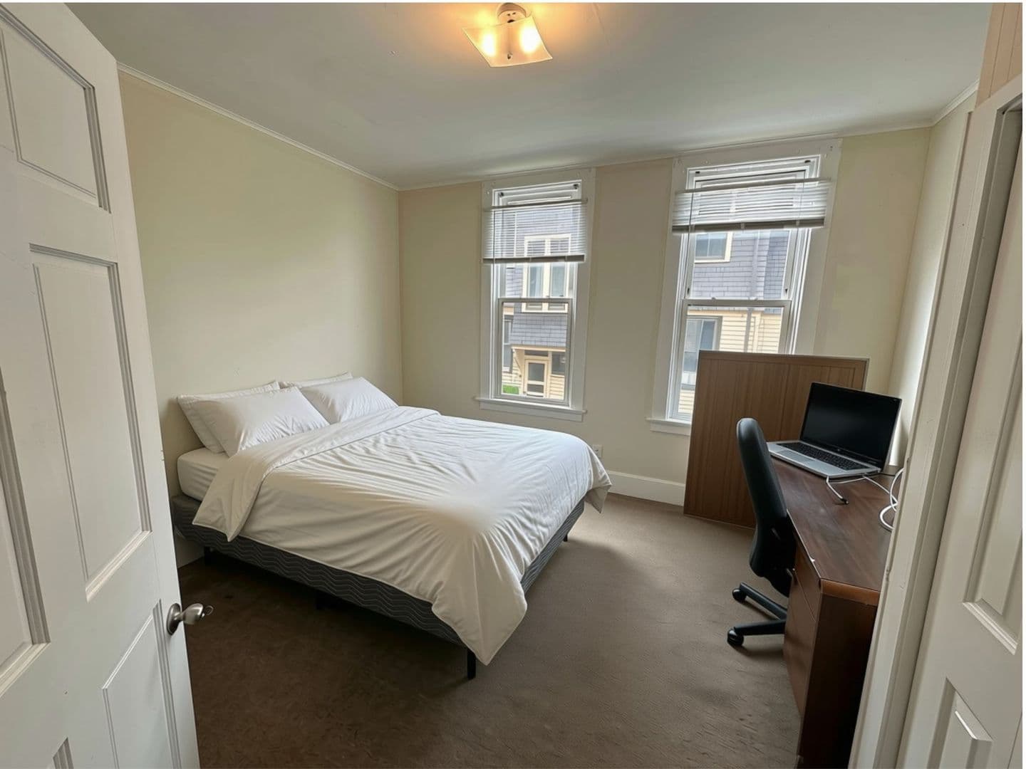 Ithaca Apartment: 129 College Avenue