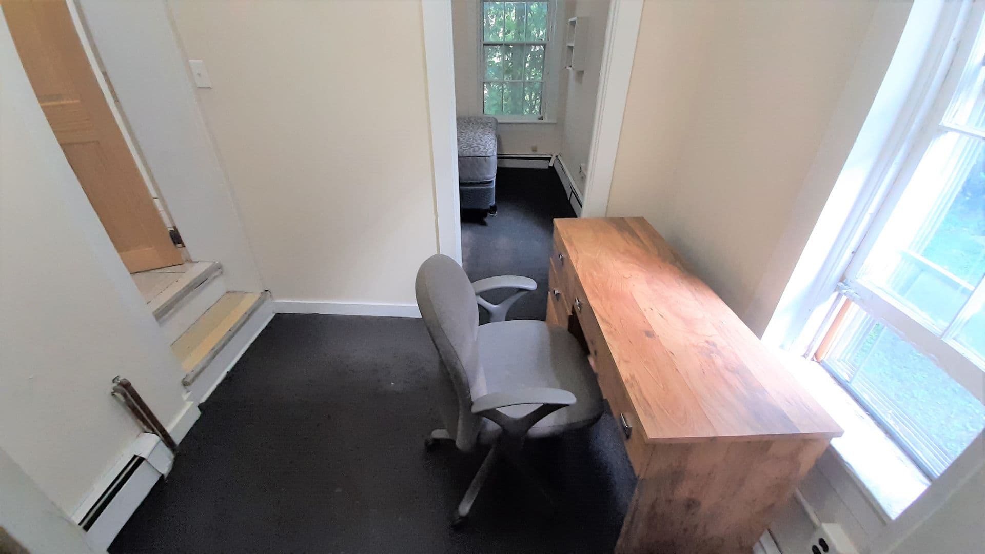 Ithaca Apartment: 105 Hudson Street