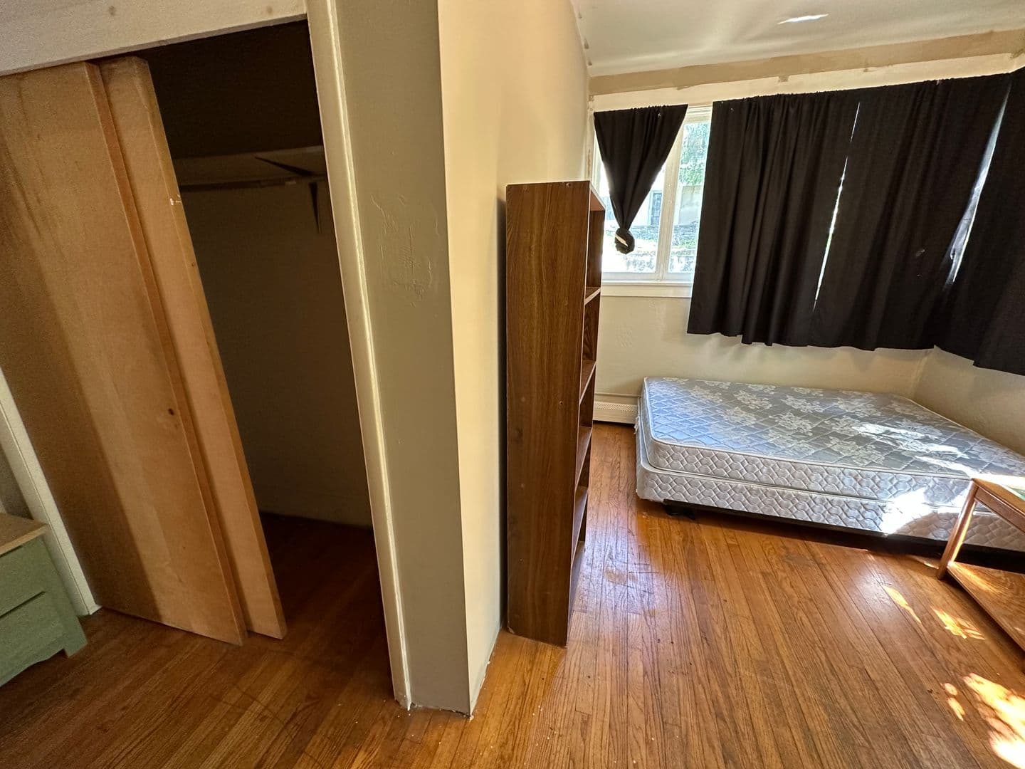 Ithaca Apartment: 119 Stewart Ave