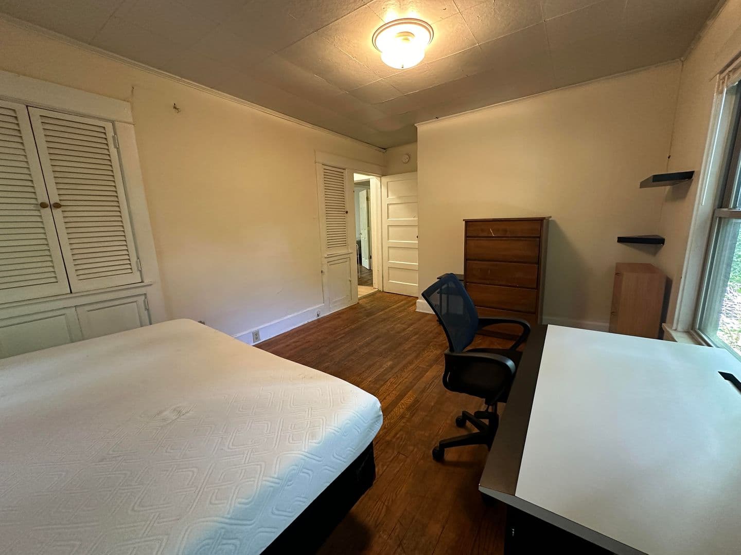 Ithaca Apartment: 708 E Seneca St