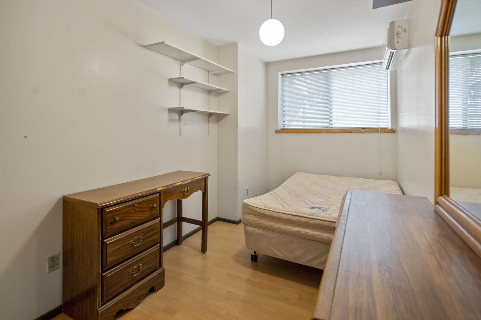 Ithaca Apartment: 211 Linden Avenue
