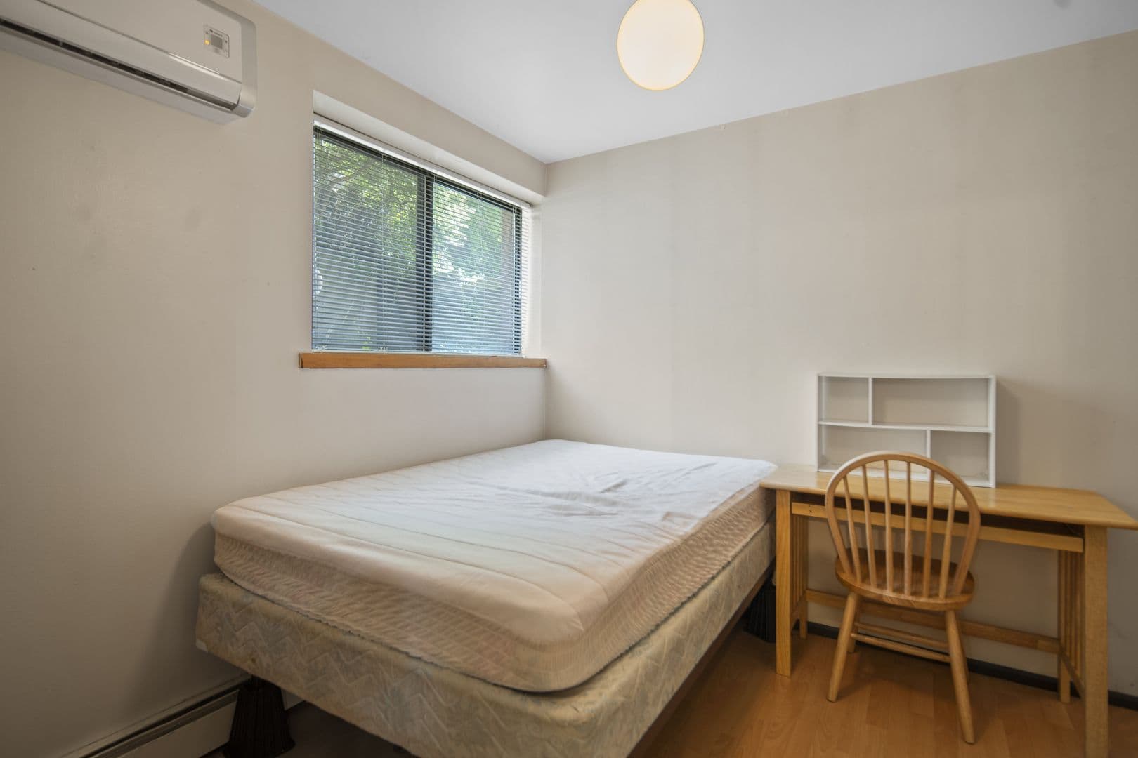 Ithaca Apartment: 211 Linden Avenue