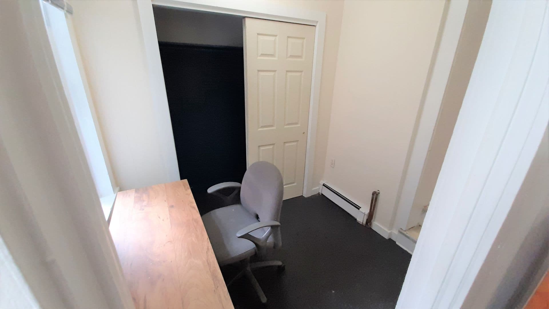Ithaca Apartment: 105 Hudson Street
