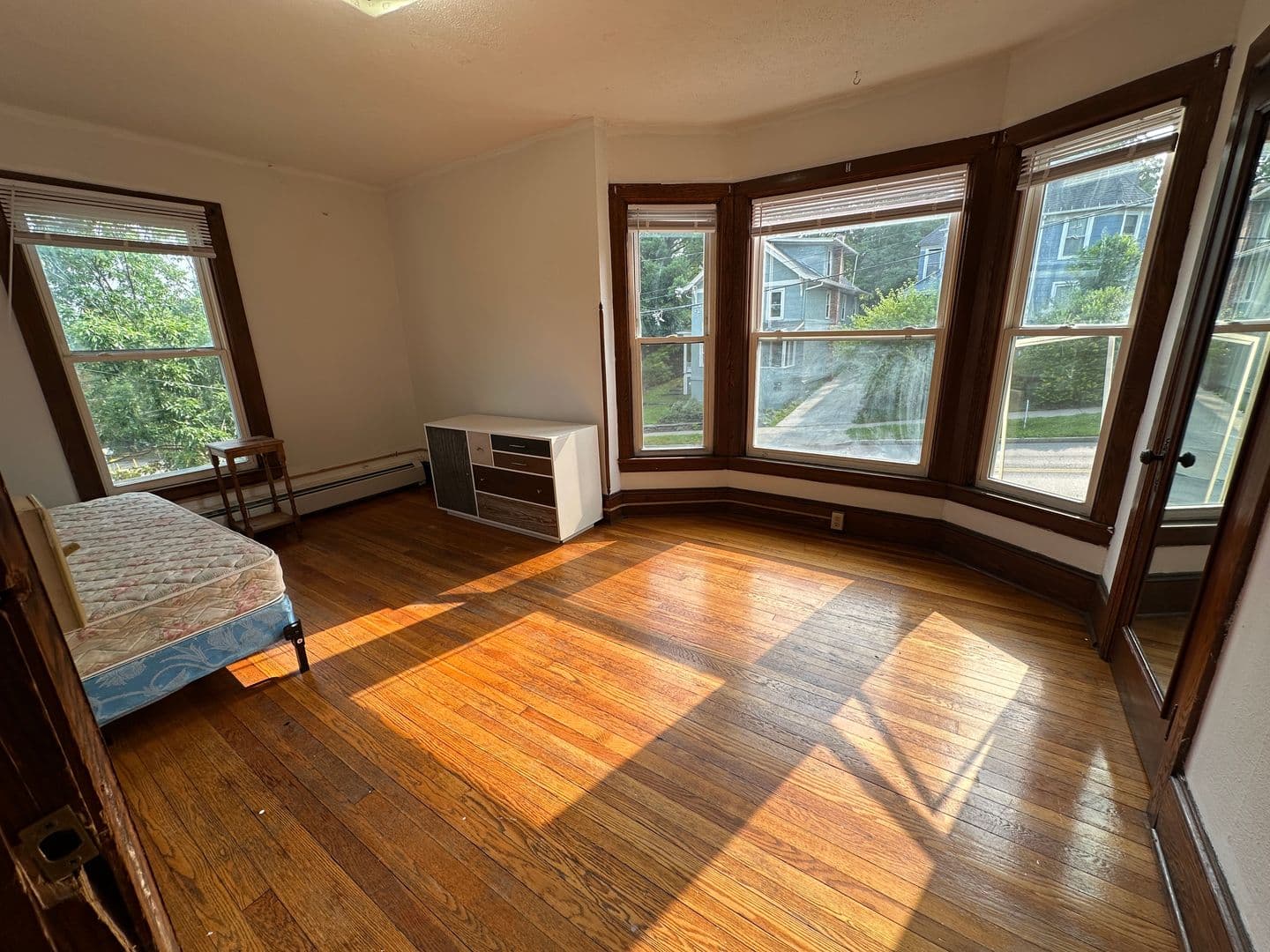 Ithaca Apartment: 310-312 S Aurora Street