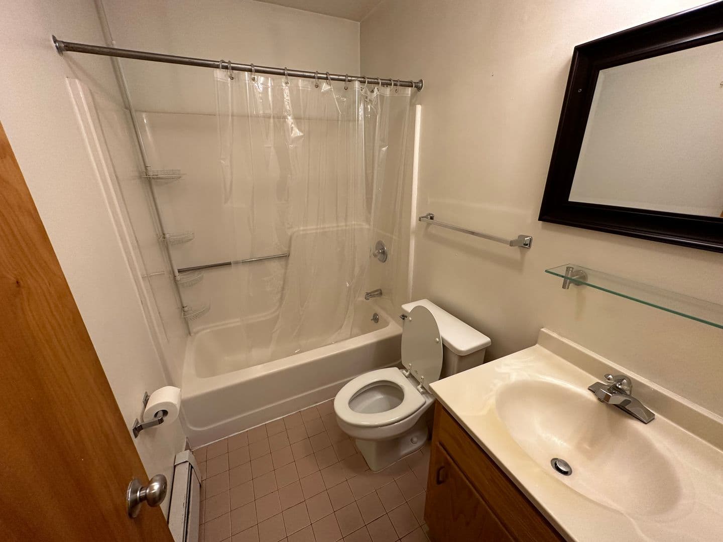 Ithaca Apartment: 101 Dryden Road
