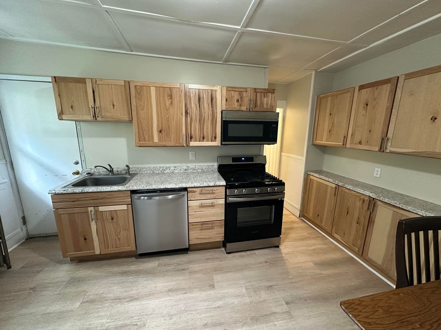 Ithaca Apartment: 708 E Seneca St