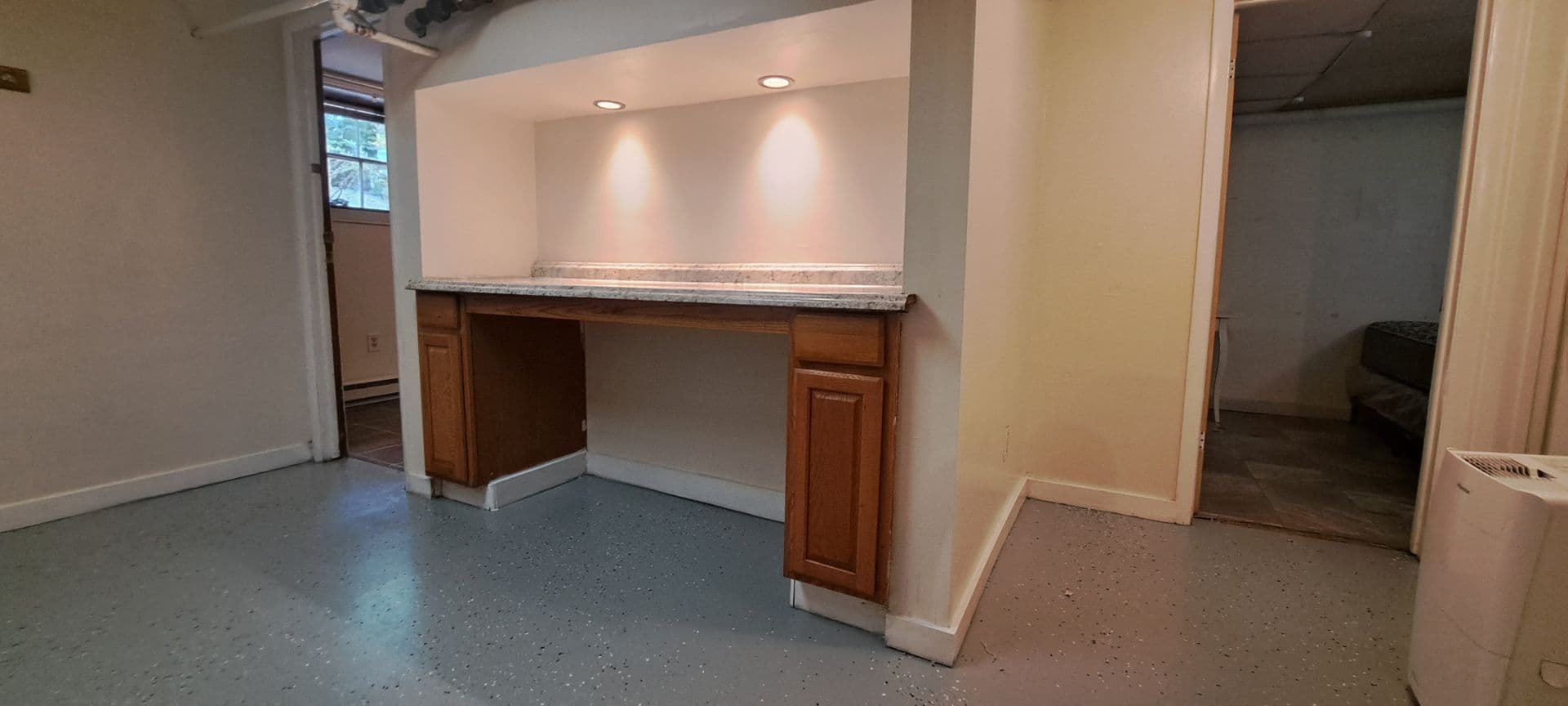 Ithaca Apartment: 117 Hudson Street