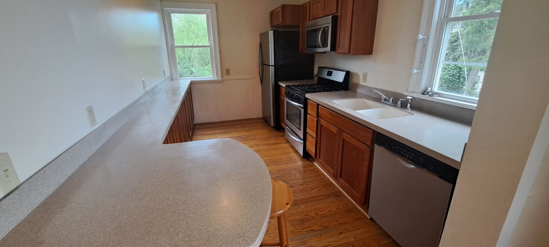 Ithaca Apartment: 310-312 S Aurora Street