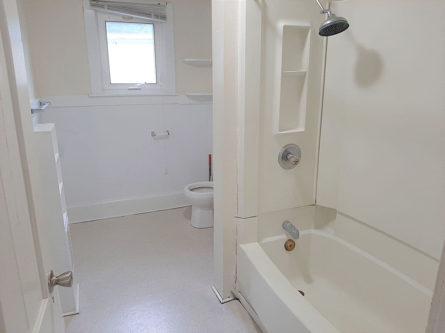 Ithaca Apartment: 123 Columbia Street