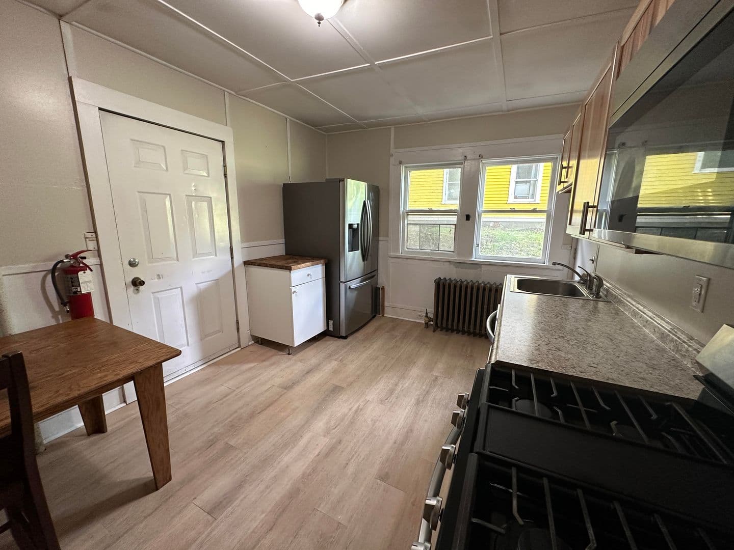 Ithaca Apartment: 708 E Seneca St